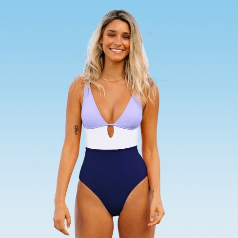 Cupshe's Color-Blocked One-Piece Swimsuit Is Comfy and Flattering