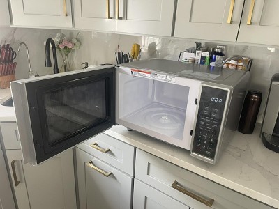 Guest review image 1 of 3, zoom in