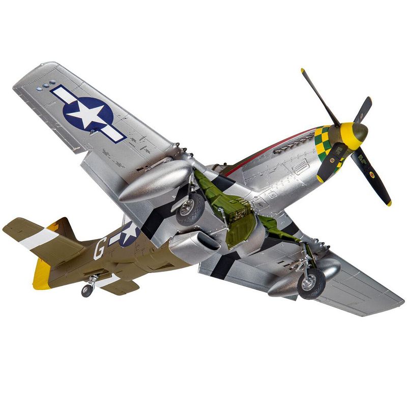 Level 2 Model Kit North American P-51D Mustang Fighter Aircraft with 2 Scheme Options 1/48 Plastic Model Kit by Airfix, 4 of 5