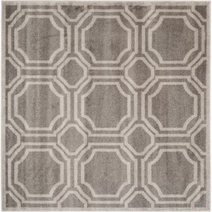 Amherst AMT411 Power Loomed Indoor Rugs - Safavieh - 1 of 4