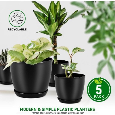 Black Stackable Plastic Plant Pots with Drainage - Set of 5