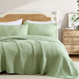 HLC.ME Weston - 3 Piece Quilt Set, Lightweight Bedspread Coverlet Set - 1 of 4