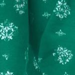 clover green tossed medallion