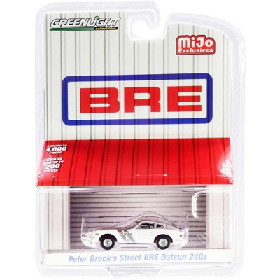 Datsun 240Z Peter Brock's Street BRE White w/ Silver Top & Stripes Ltd Ed 4600 pcs 1/64 Diecast Car by Greenlight