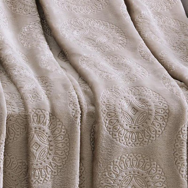 Ceasar Soft Plush Contemporary Embossed Collection All Season Throw 50"x60", Taupe, 4 of 5
