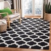 Dhurries DHU623 Hand Woven Flat Weave Indoor Rugs - Safavieh - 2 of 4