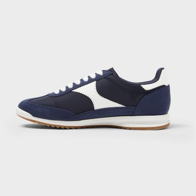 With Memory Foam Insole &ndash; Universal Thread