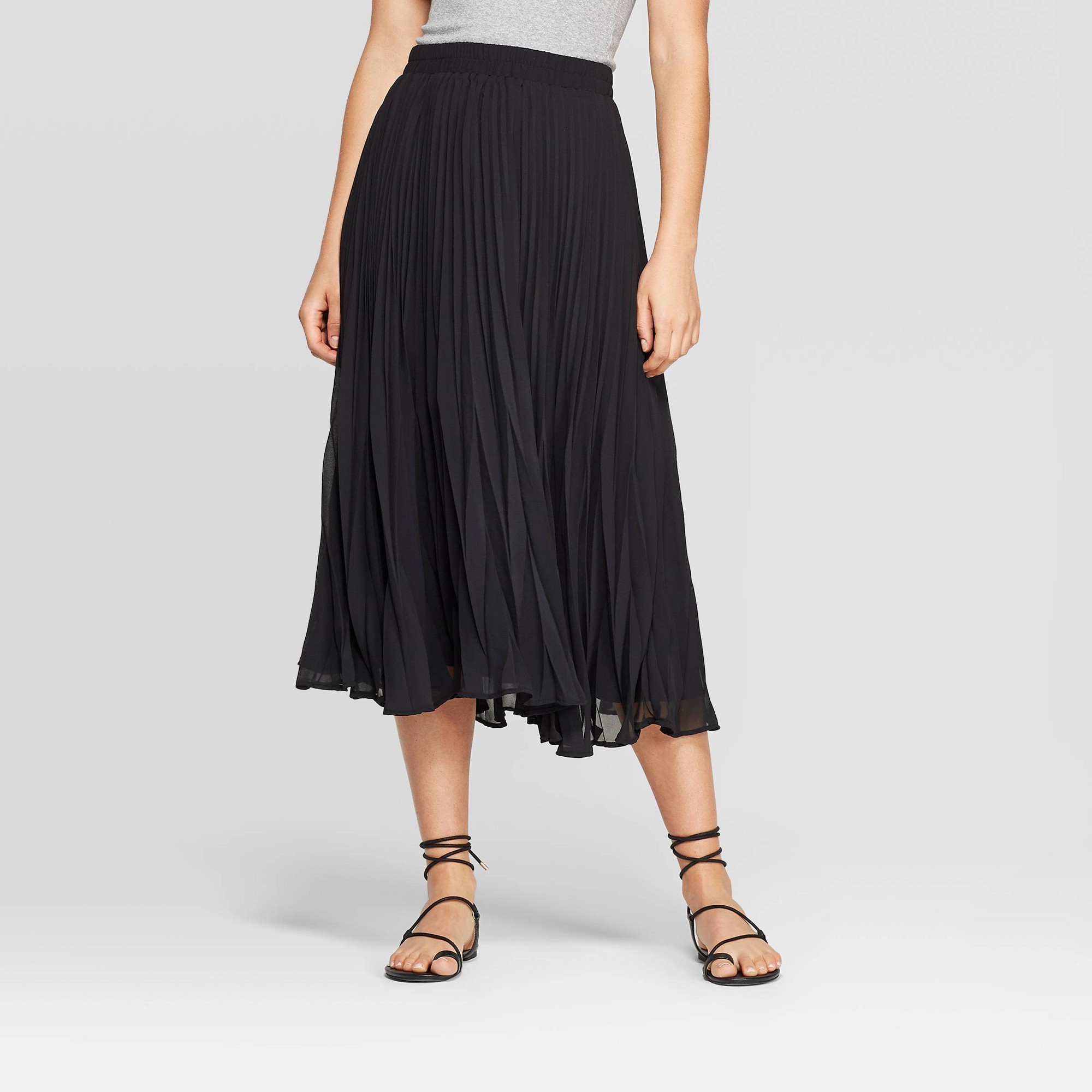 Black pleated 2025 skirt xs