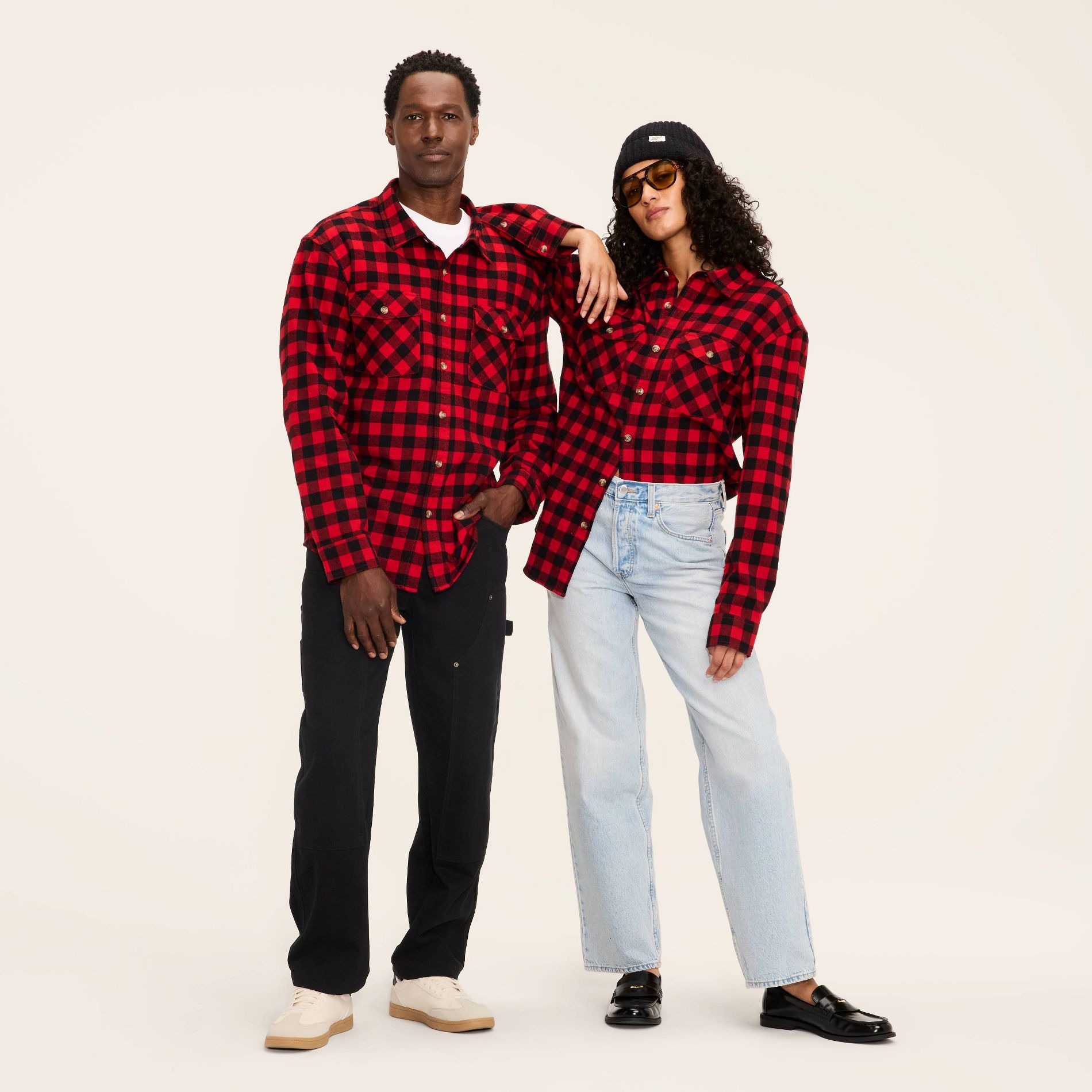 Adult Buffalo Check Long Sleeve Button-Down Flannel Shirt - Woolrich x Target Red/Black L