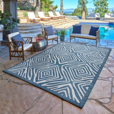 Tropea Stella Blue Synthetic 5' x 7' Easy-Care Outdoor Rug