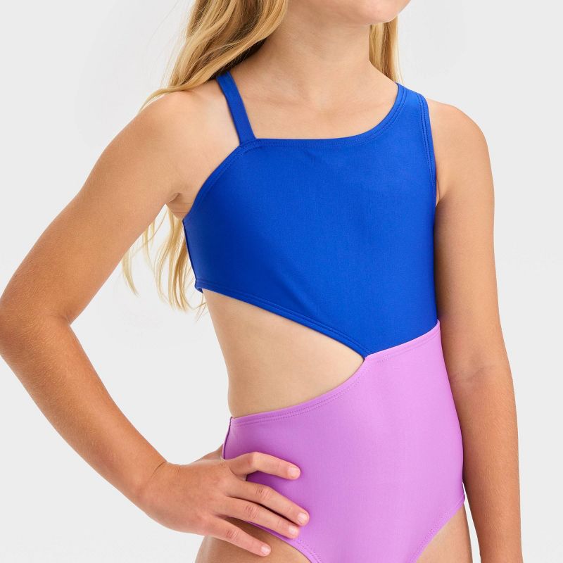Girls&#39; Solid One Piece Swimsuit - Cat &#38; Jack&#8482;, 3 of 5