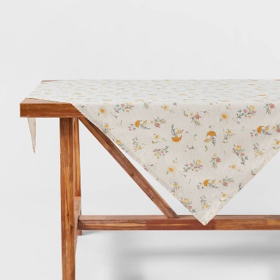 50" x 50" Cotton Ditsy Floral Kitchen Table Throw - Threshold™