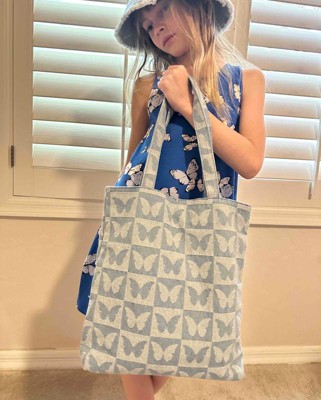 Girls' Canvas Photo Print Zipper Tote Bag - Art Class™ Cream : Target