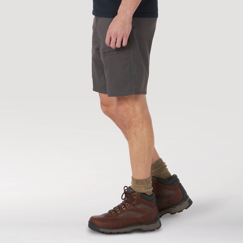 Wrangler Men&#39;s ATG 10&#34; Relaxed Fit Utility Shorts, 5 of 11