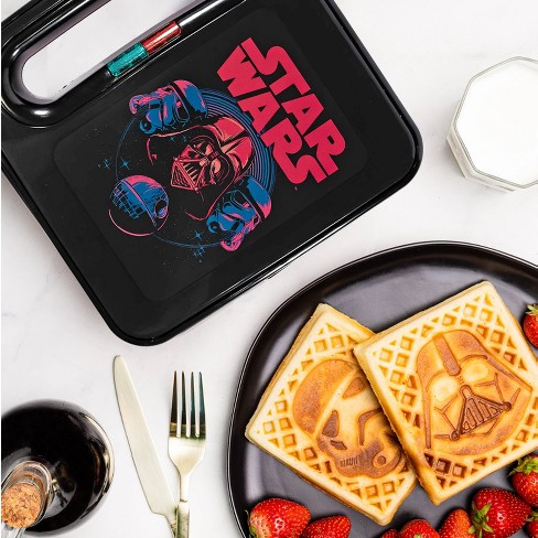  Uncanny Brands Star Wars The Mandalorian The Child Waffle Maker-  Baby Yoda Waffles: Home & Kitchen