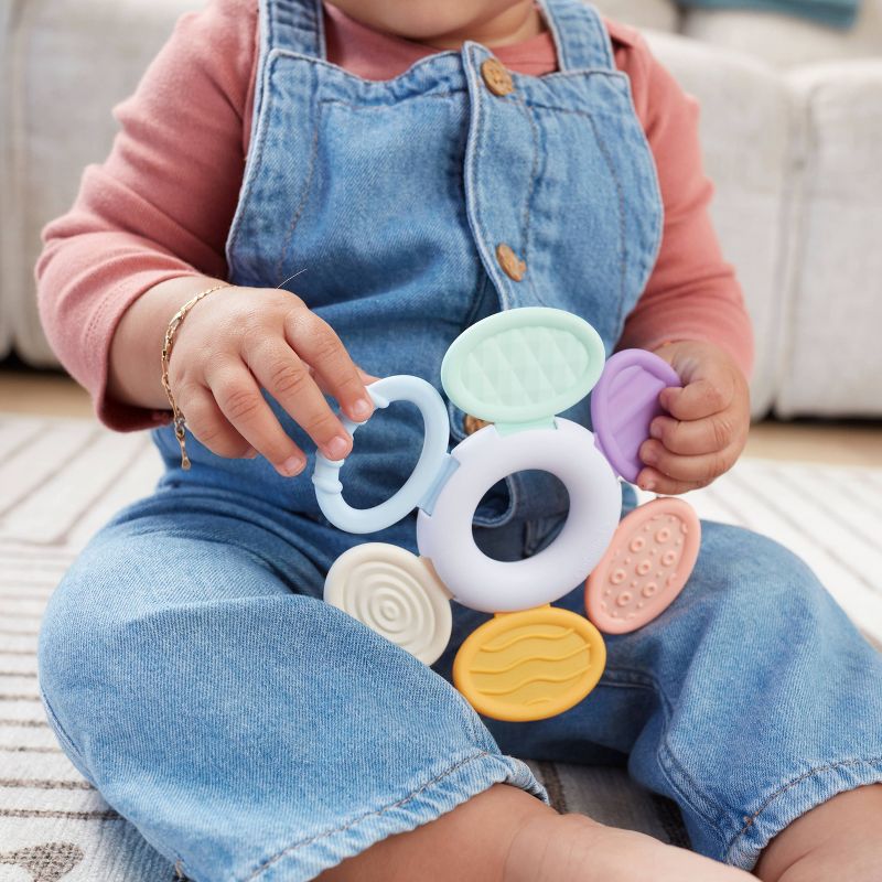 Infantino Discover and Play Rattle, 4 of 8