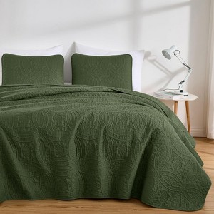 FIONECA Oversized 3 Piece Quilted Bedspread Set Includes Bedspread Matching Shams For Versatile Bedroom Styling - 1 of 4