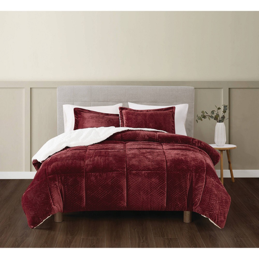 Truly Soft 3pc King Basket Carved Faux Fur Comforter Set Cabernet