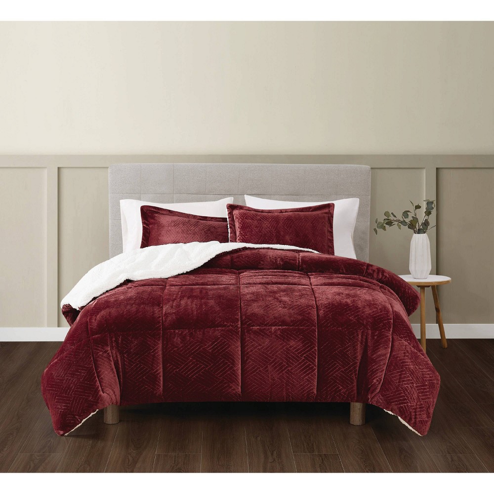 Photos - Duvet Truly Soft 3pc Full/Queen Basket Carved Faux Fur Comforter Set Cabernet