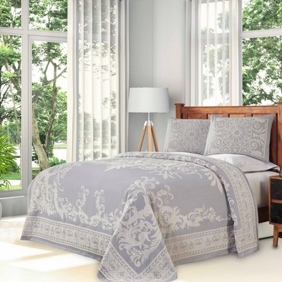 Lightweight Cotton Blend Oversized Jacquard Vintage Medallion Bedspread Set by Blue Nile Mills