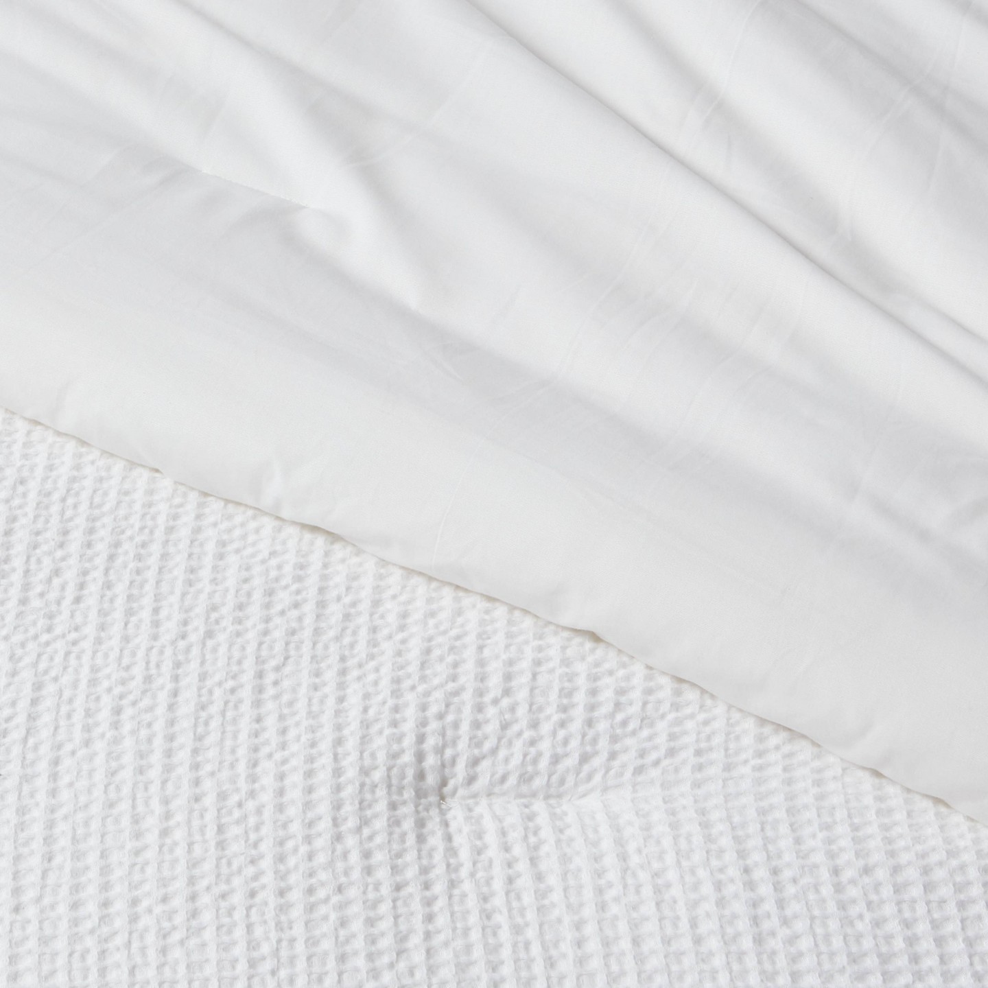 Комплекты с одеялом Threshold 3pc King Washed Waffle Weave Comforter and Sham Set White, цвет: Белый — фото 4