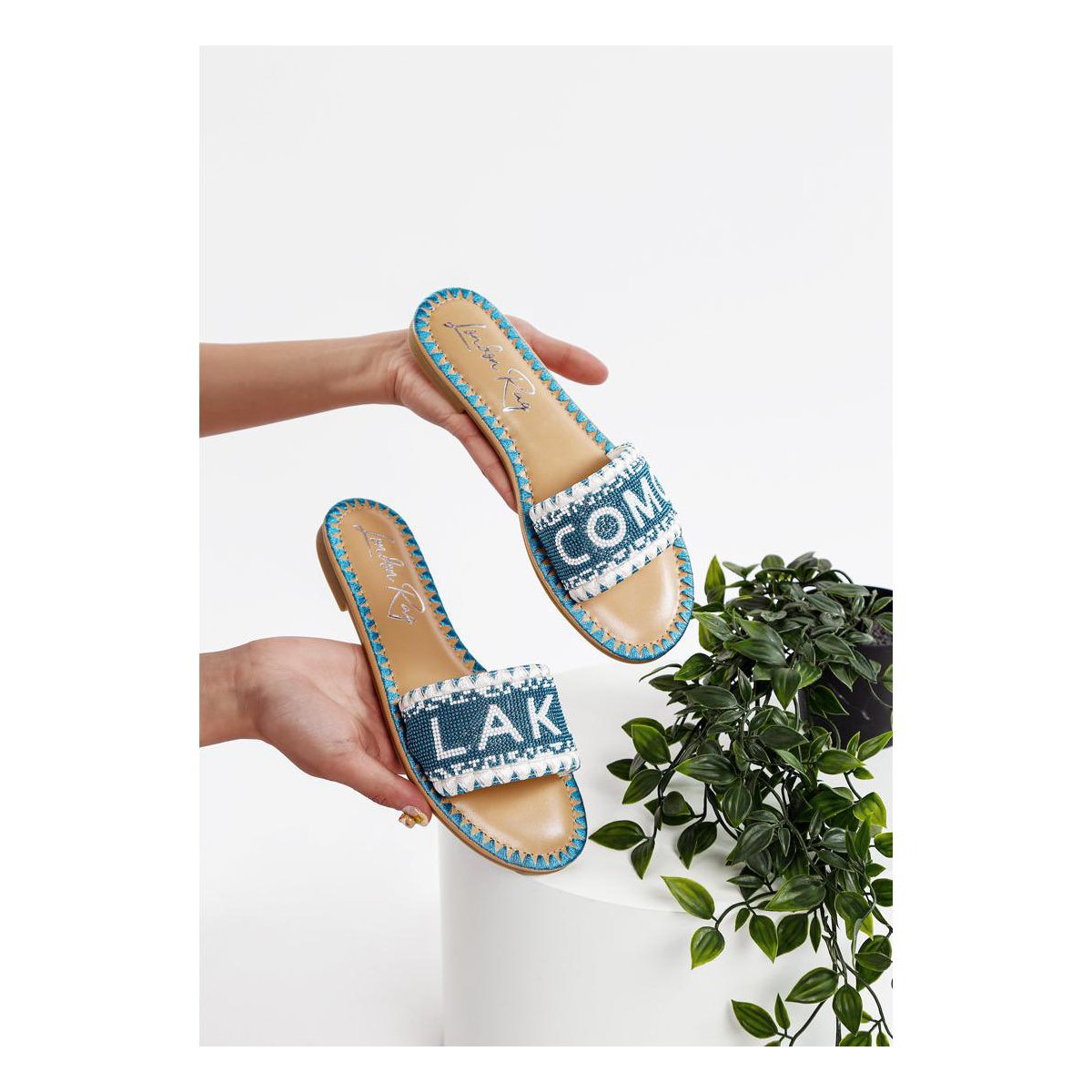 Обувь London Rag Womens Beaded Lake Como Flat Slip Ons 7 — фото 2