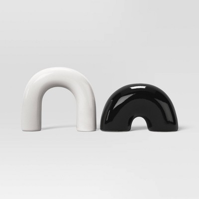 Novelty Salt and Pepper Shaker Set Blk White Arches - Room Essentials™