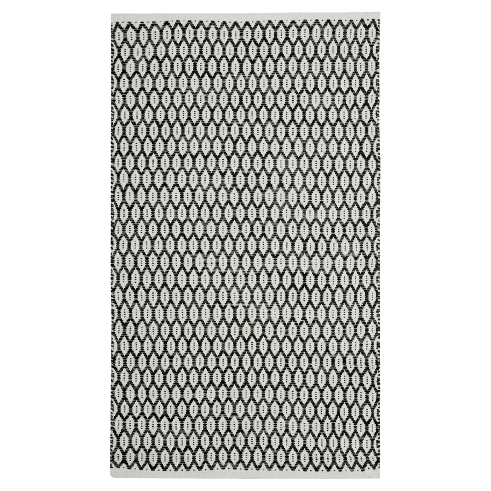 5'x8' Alena Woven Rug Black/Ivory - Safavieh