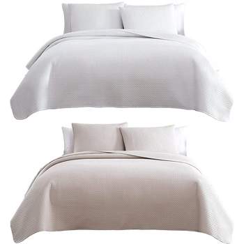 The Nesting Company Aspen 3 Piece Bedding Collection Embossed Quilt Coverlet Bedspread with 2 Pillow Shams Ultra Luxuriously Soft Lightweight and Comfortable Microfiber