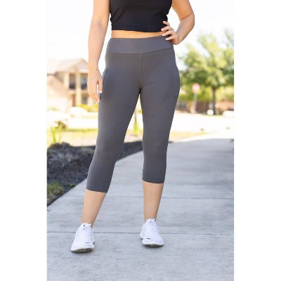 Women's Dani Capri Leggings With Pockets - Julia Rose