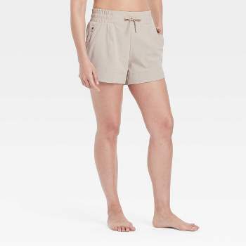 Women's Flex Woven Mid-Rise Shorts 4" - All In Motion™