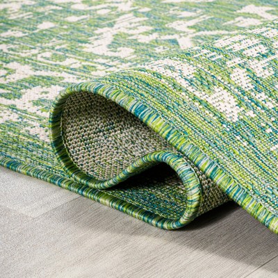Bohemian Medallion Cream/Green Synthetic 4' x 6' Area Rug