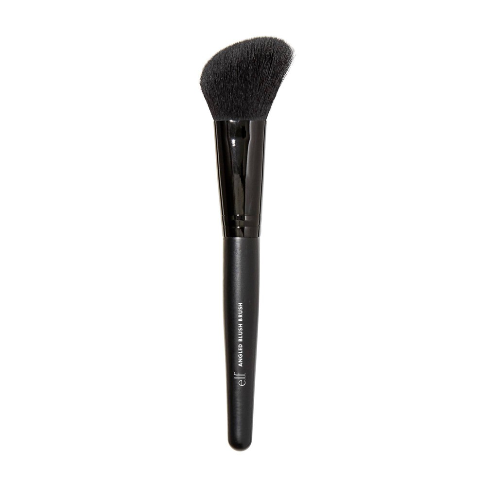 e.l.f. Angled Blush Brush: Vegan, Nylon Bristles, Paraben-Free, 1 Piece