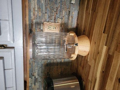 Guest review image 1 of 2, zoom in
