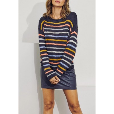 Women's ROUND NECK STRIPED SWEATER - J.NNA