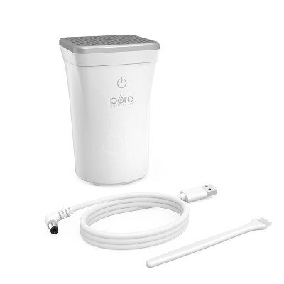 White Portable Car Diffuser with Color-Changing Light