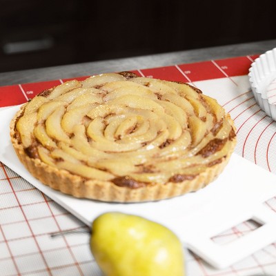 Anodized Aluminum Round Fluted Tart Pan with Removable Bottom