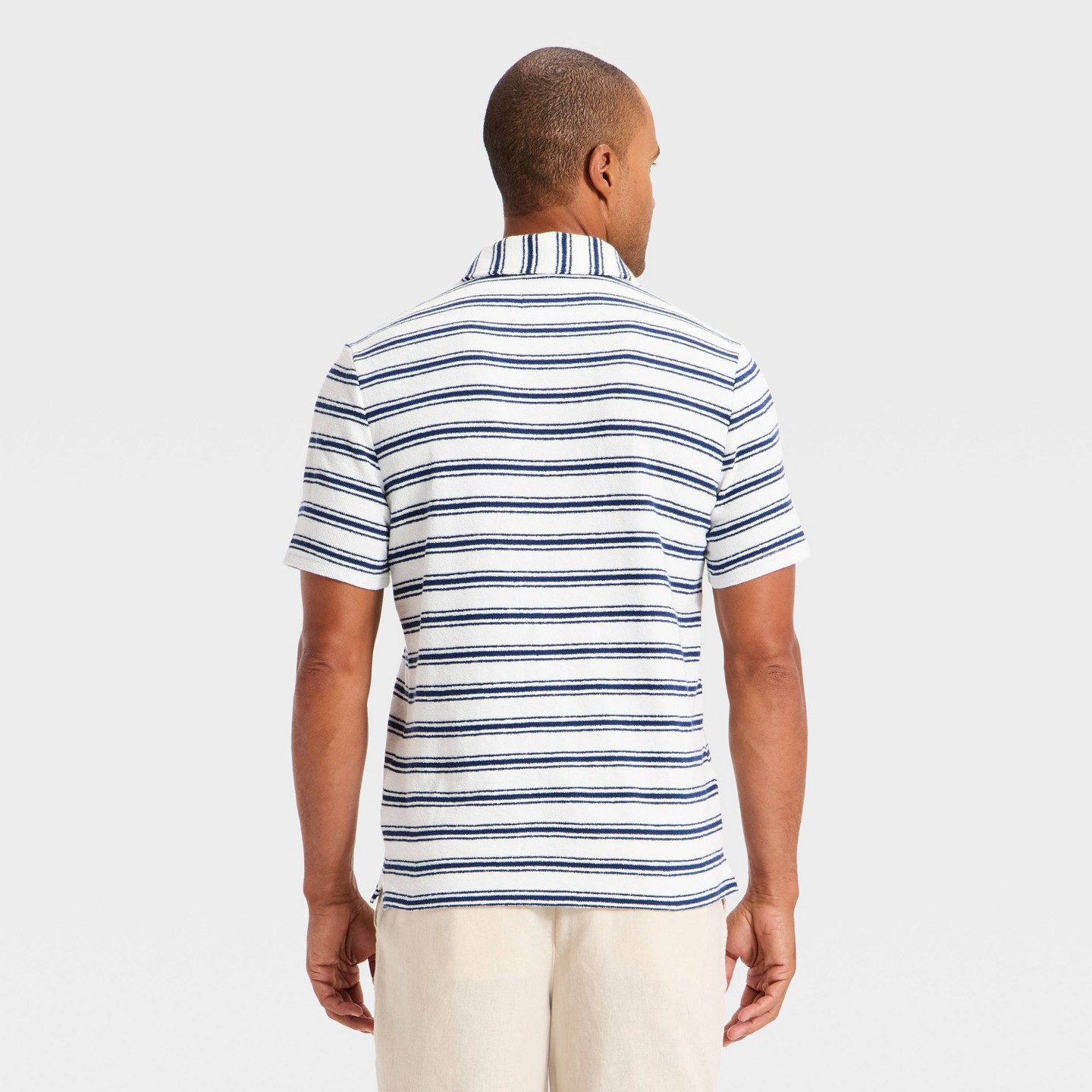 Мужское поло Goodfellow & Co Short Sleeve 2-Button Terry Coth Polo Shirt, цвет: Синий — фото 2