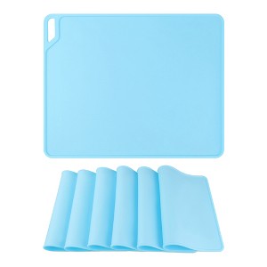 REGALWOVEN Silicone Heat Resistant Non-Slip Easy to Take Washable Placemats 15" x 12" 6 Pcs - 1 of 4