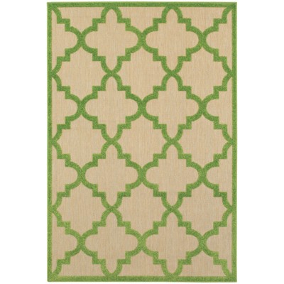 Oriental Weavers Cayman 660F9 Sand/ Green Indoor/Outdoor Area Rug - 6'7" x 9'6"