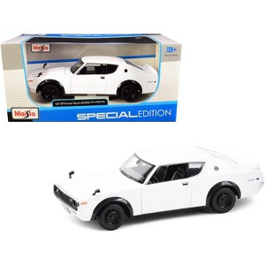 1973 Nissan Skyline 2000GT-R (KPGC110) White "Special Edition" Series 1/24 Diecast Model Car by Maisto - 1 of 4