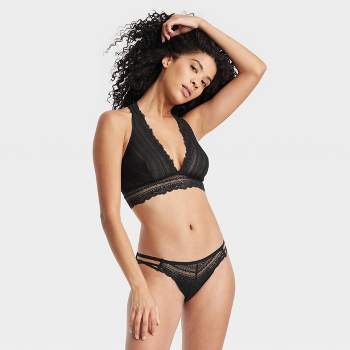 Avidlove Women's All Over Lace Bralette Deep V Lace Sexy Wirefree Bra :  : Clothing, Shoes & Accessories