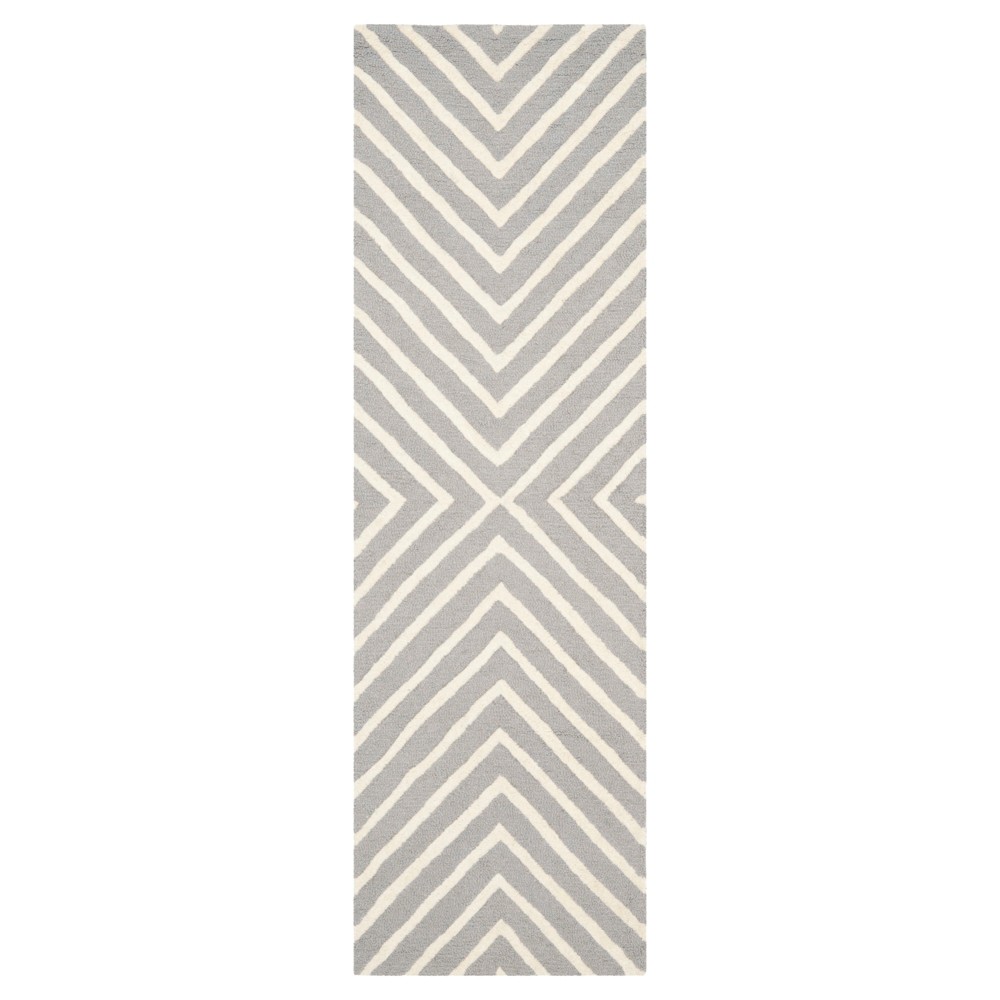 2'6inx22' Harper Chevron Accent Rug Silver/Ivory - Safavieh