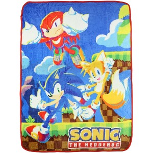 Sonic The Hedgehog Throw Blanket Knuckles Tails and Sonic Classic Design Fleece Blanket 45x60" Multicolored - 1 of 4
