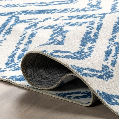 Eco-Friendly Rosanne Blue Geometric 3' x 5' Synthetic Area Rug