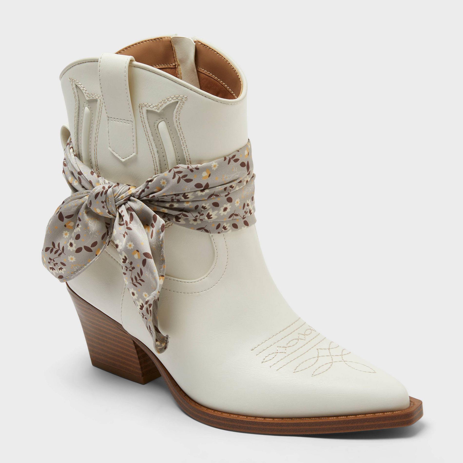 Women's Frannie Ankle Boots - Universal Thread™ Cream