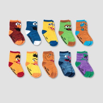 Sesame Street 3 pair Kid's No-slip socks plush size 18-24 months 