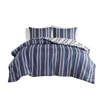 Gracie Mills Thais Farmhouse Reversible Striped Comforter Set - King/California King - Navy