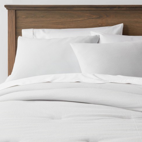 Best affordable bedding from , Target and more