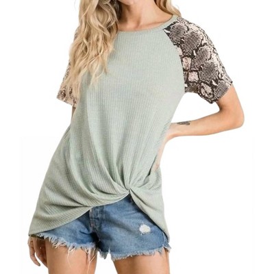 Women's Snakeskin Short Sleeve Bottom Twist Top - VIAMOR